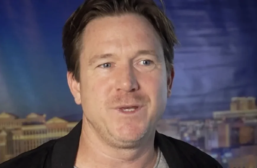 Programma Johnny de Mol per direct van de buis gehaald: Dit is de REDEN