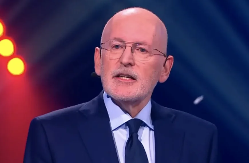 Absurde vermogen van Frans Timmermans onthuld: &acute;Dit kan toch niet waar zijn?&acute;