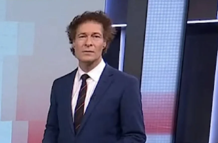 Dit is waarom NOS-nieuwslezer Jeroen Overbeek al wekenlang afwezig is: &rdquo;Veel sterkte&rdquo;